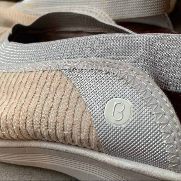 BZEES Del'Rey Ivory Beige Fabric Wedge Slingback Sandals Women's sz 8 Wide - Picture 6 of 10